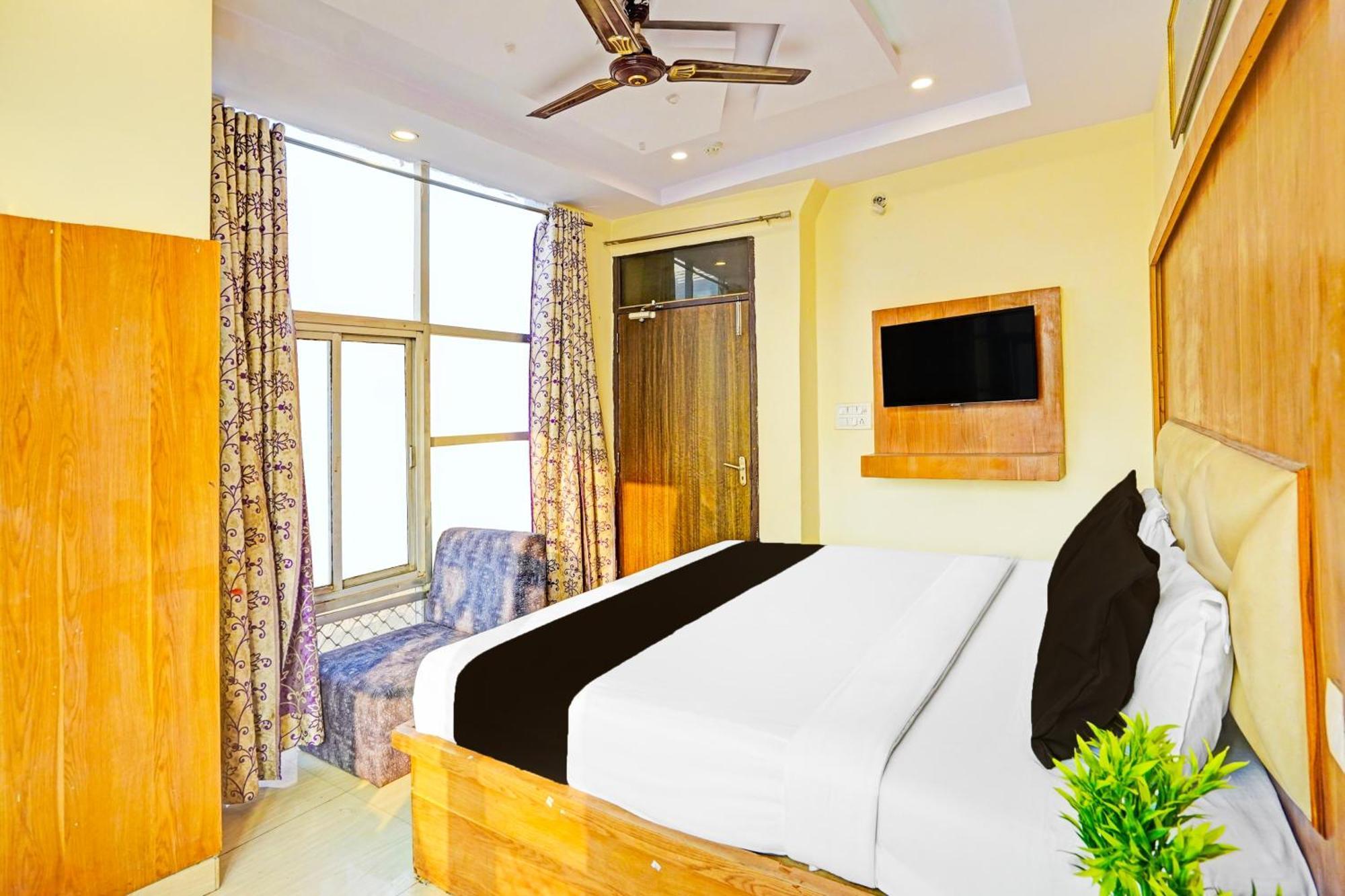 Super Hotel O Charbagh Formerly Khalsa Inn ラクナウ エクステリア 写真
